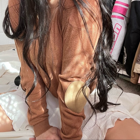 CAMEL BROWN LONG SLEEVE TOP WITH ELBOW PADS - Picture 4 of 4